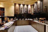 Sumitel Shangrila - breakfast
