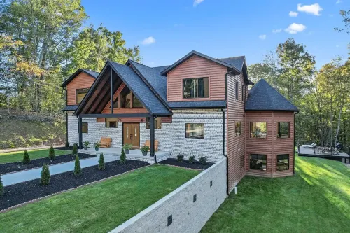 Lazaj Luxury Lodge With Saltwater Heated Pool 그린 타운쉽 호텔