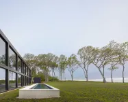 New Minimalist Waterfront