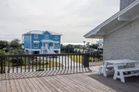 Oceanfront Escape - Elevator, Parking, Internet, Grill