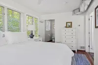 Tranquil Haven with Jacuzzi and Firepit - Charming Retreat