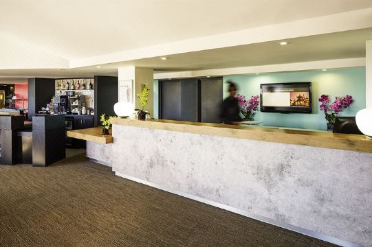 이비스 런던 루턴 에어포트