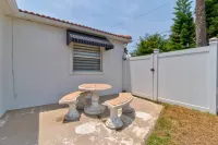 Stunning Oceanview Retreat - Beach Access & Garage Hotels in Ormond-by-the-Sea