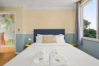 Beautiful Spacious 4BR House in Silver Terrace Hotels in San Francisco International Airport