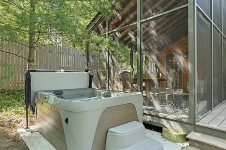 Pet-Friendly Home w/Hot Tub, Walk to Lake MI Beach