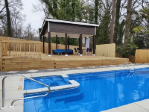 New Pavilion and Poolside Movie Experience - Stylish Getaway