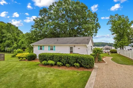 Cottage At Sunset Key