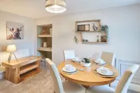 Host & Stay - Sion Hall Cottage Hotels in Alnwick