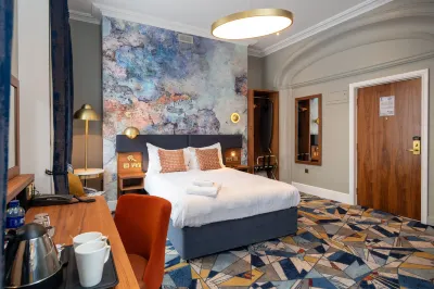 Keavan's Port Hotel , Dublin Hotels near Belgrave Square