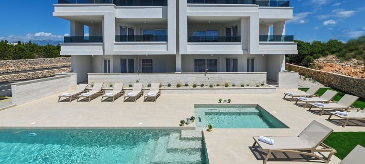 Lux Apartments Hotels in Novalja