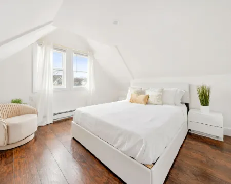 NY Luxury Apt Free Parking in Prime Area Hotels in Yonkers