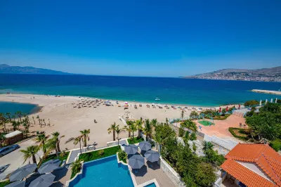 El Primero Hotel