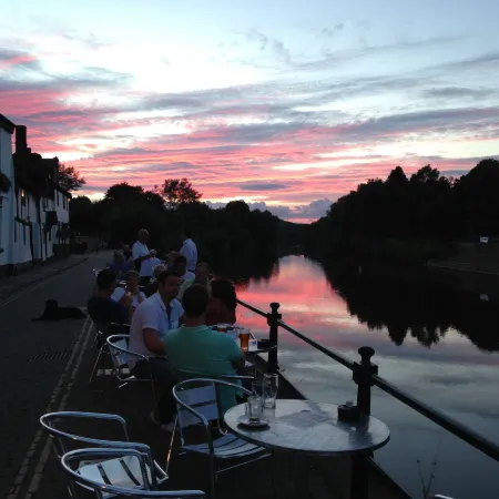 The Mug House Inn