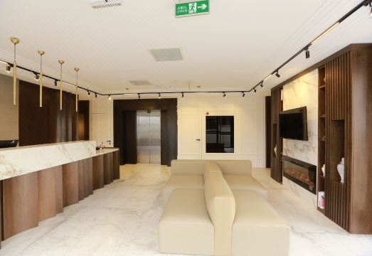 5. 피콜라 부티크 ..