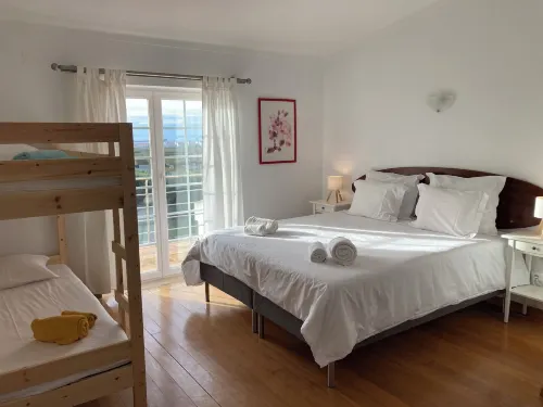 FreeSurfCamp & Hostel Hotels in Atouguia da Baleia