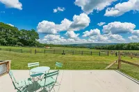 Letchworth Farm Guesthouses Hotel di Portage