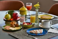 Hardman Praia Hotel - breakfast
