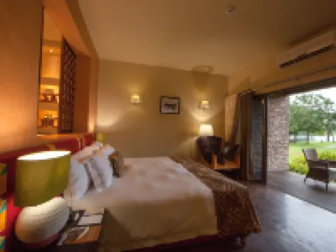 The Royal Senchi Hotel and Resort Hotels in Asuogyaman