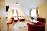 Landhotel Villa Moritz Garni Hotels in Oberahr