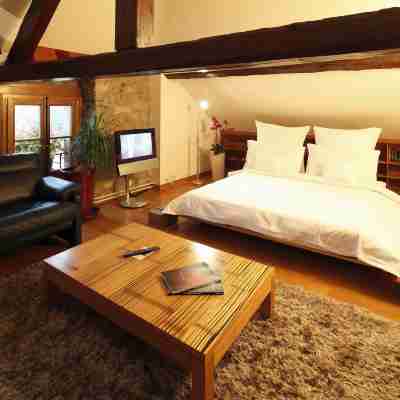 Domaine de Châteauvieux Rooms