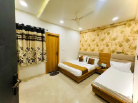 Hotel Najaf Palace โรงแรมใกล้มัสยิดทรคาห์ ชารีฟ