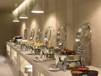 Elsotel Purwokerto by Daphna Management - breakfast
