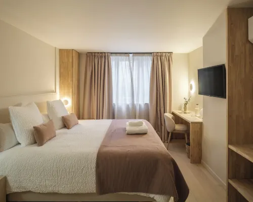 Lits de Lo Hotels near St. Peter's Square