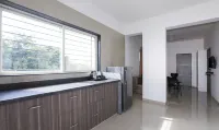 Treebo Sapphire Studio - balcony