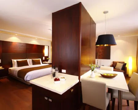 Hotel Reina Isabel โรงแรมในกีโต