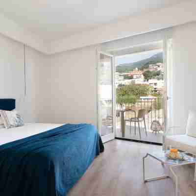 Domo 20 Hotel & Rooftop Rooms