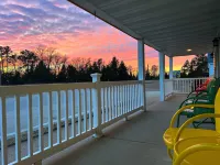 Hillcrest Inn & Motel Hotels in Gladstone