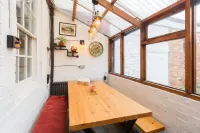 Shakespeare House Town Centre Free Parking - Homestays