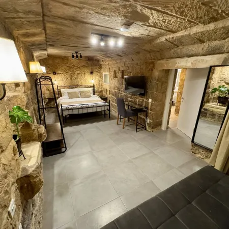 Kappella Boutique - Room 1