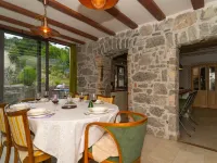 Villa Salvia - Holiday House with Pool - Hotels in Matulji