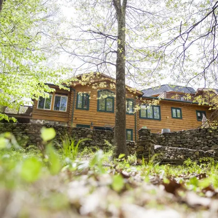 Honey Maple Grove Bnb