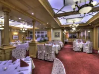 Villa Medici Hotel & Restaurant Hotels in Veszprem