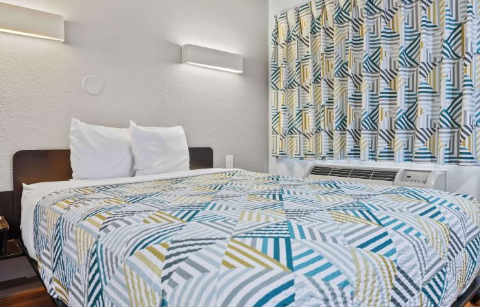 Motel 6 Ventura, CA - Beach