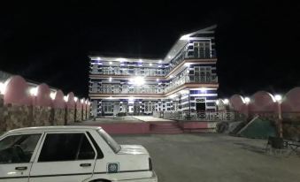 Calm Kalam Hotel