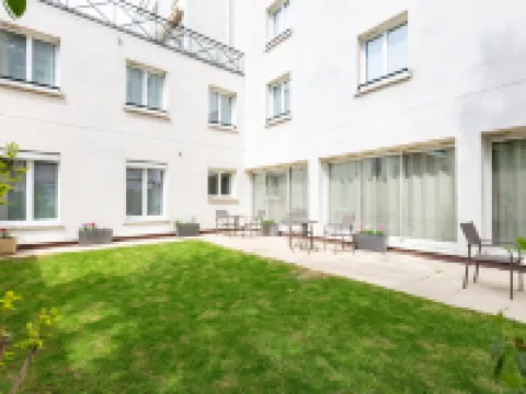 Hotel Montbriand Antony - Ancien Alixia Hotels in Antony