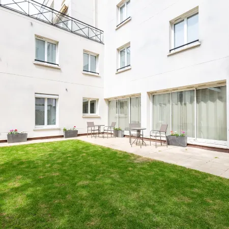 Hotel Montbriand Antony - Ancien Alixia