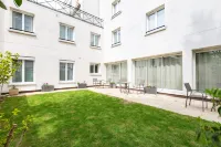 Hotel Montbriand Antony - Ancien Alixia Các khách sạn gần IUT de Sceaux