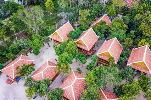 Sol Beach Resort