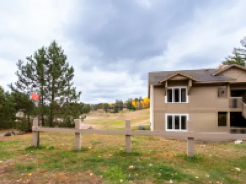 Telemark Northwoods Lodging Các khách sạn ở Cable