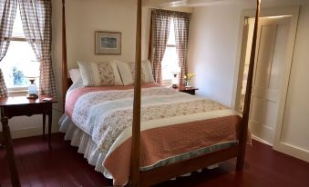 Spring Hill Inn