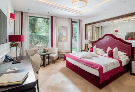 Hotel Schloss Mönchstein