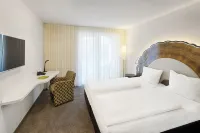 Taome Feng Shui Stadthotel Breisgau Hotel di Bahlingen