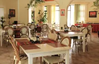 Omaruru Guesthouse - breakfast