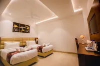 Hotel Ten Square, India Hotels in Agra
