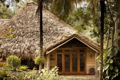 Gaia Riverlodge Hotel di 