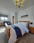 Viva Guest House Hotels near Magic City